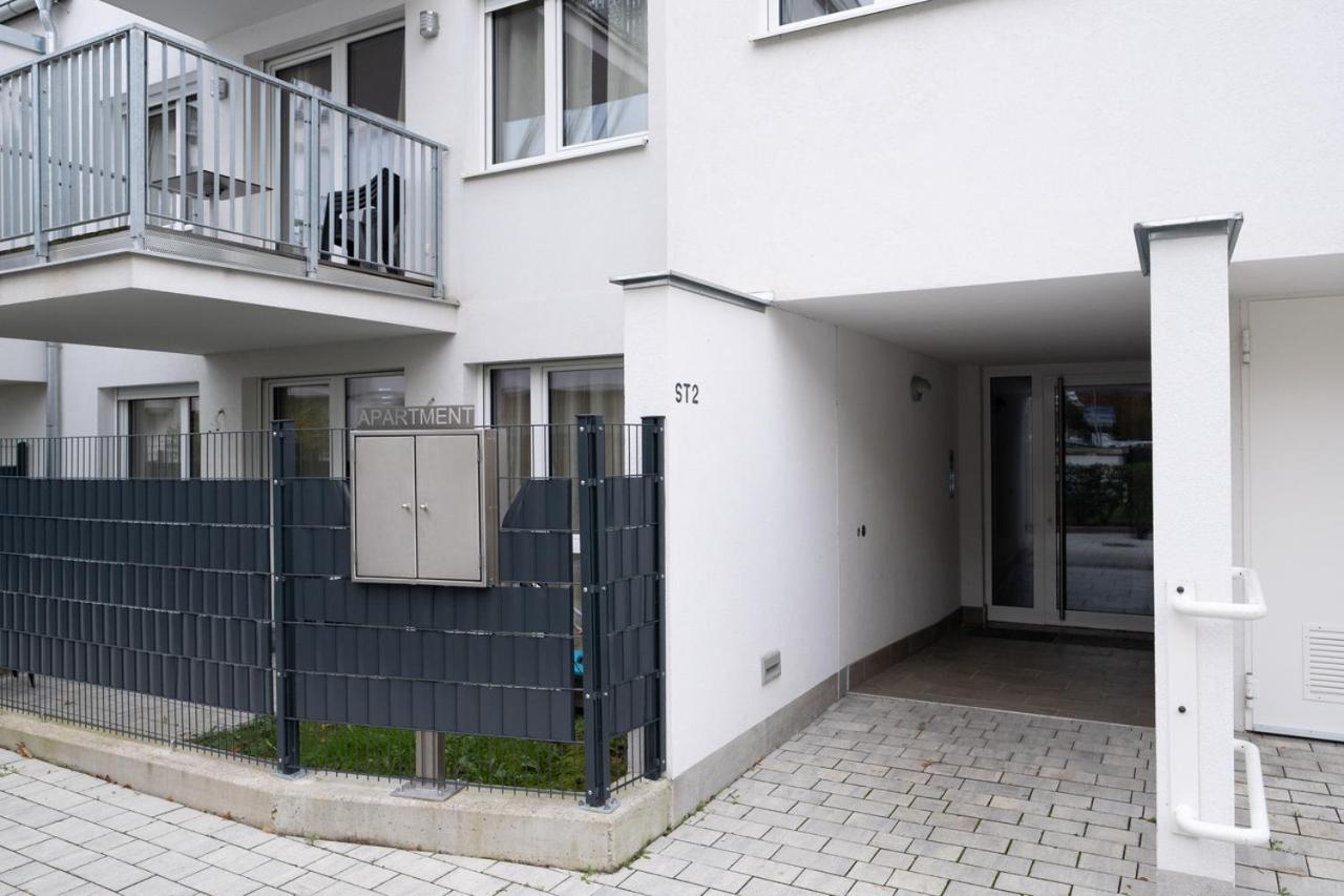 Modern Apartment With Garden Near City Center Відень Екстер'єр фото